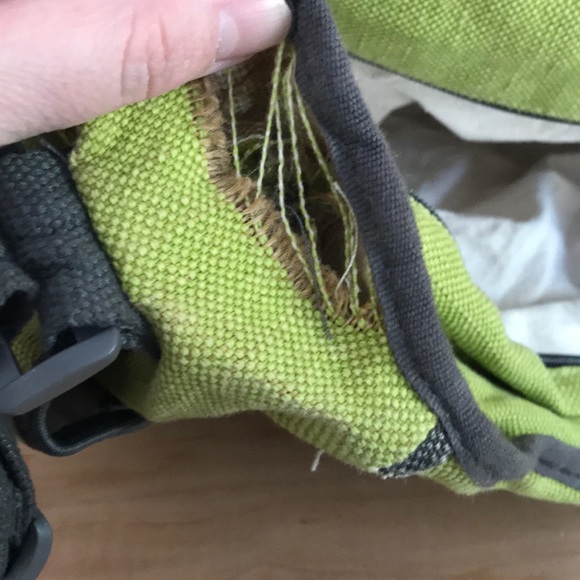 SALE 2 for $20π₯ Onyx & Green Messenger-bag - Picture 6 of 8